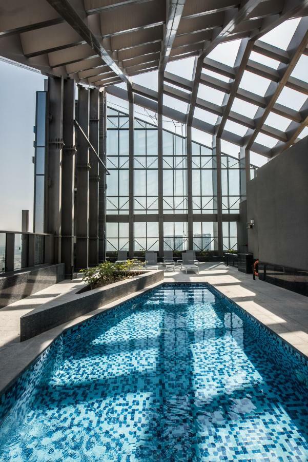 Fantastay Sparkle Tower Luxury 1 Br Ντουμπάι Εξωτερικό φωτογραφία
